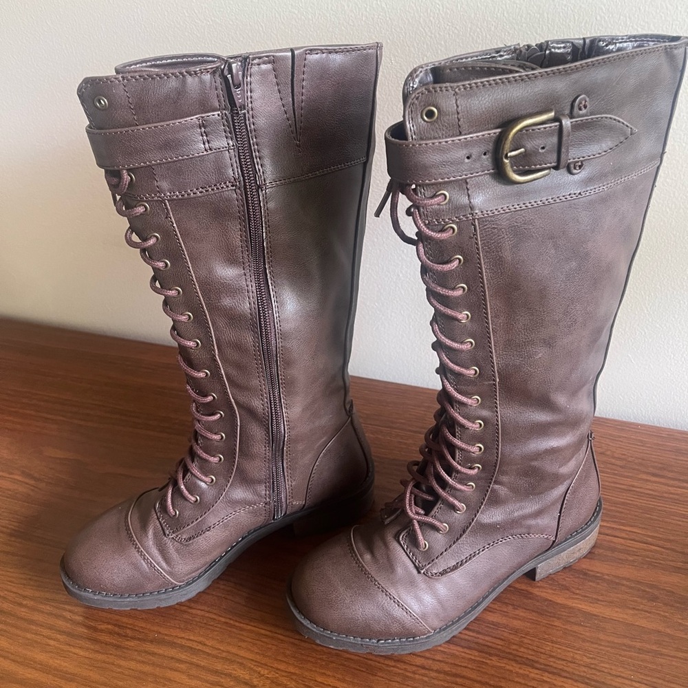 White Mountain Womens Size 6 Leather Lace-up Boots Shoes